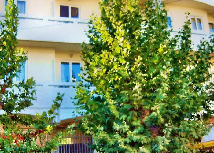 花样年酒店公寓 2*